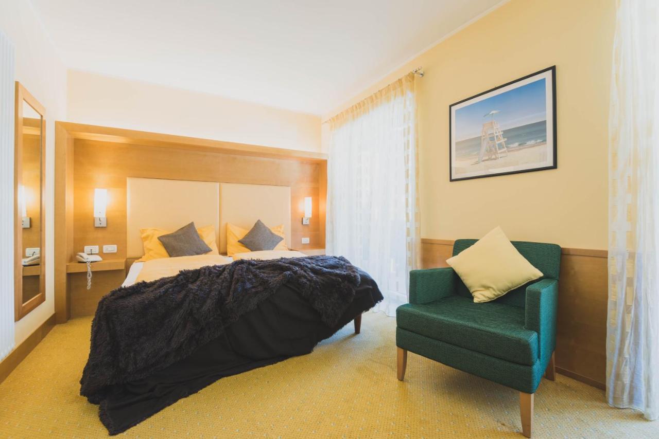 B&B Garni Villa Campitello 캄피텔로디파사 외부 사진