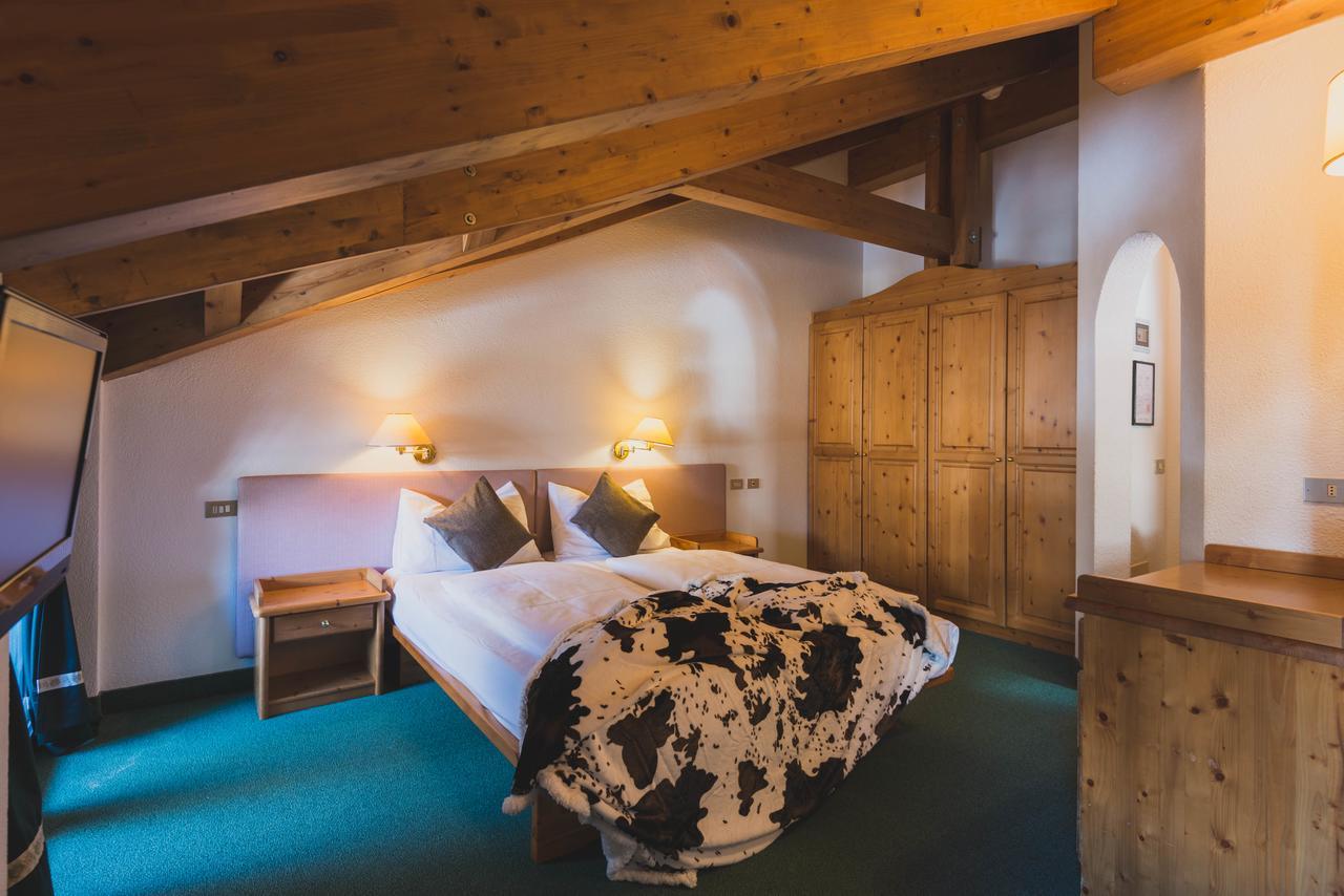 B&B Garni Villa Campitello 캄피텔로디파사 외부 사진
